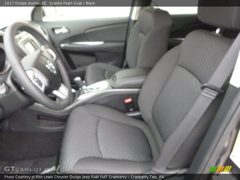 Granite Pearl-Coat / Black 2017 Dodge Journey SE