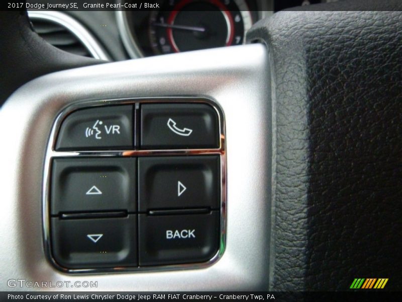 Granite Pearl-Coat / Black 2017 Dodge Journey SE