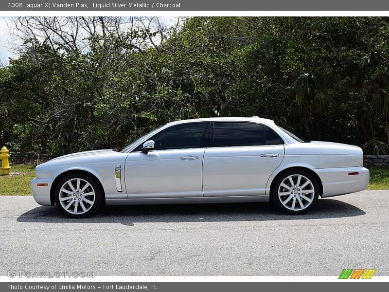 Liquid Silver Metallic / Charcoal 2008 Jaguar XJ Vanden Plas