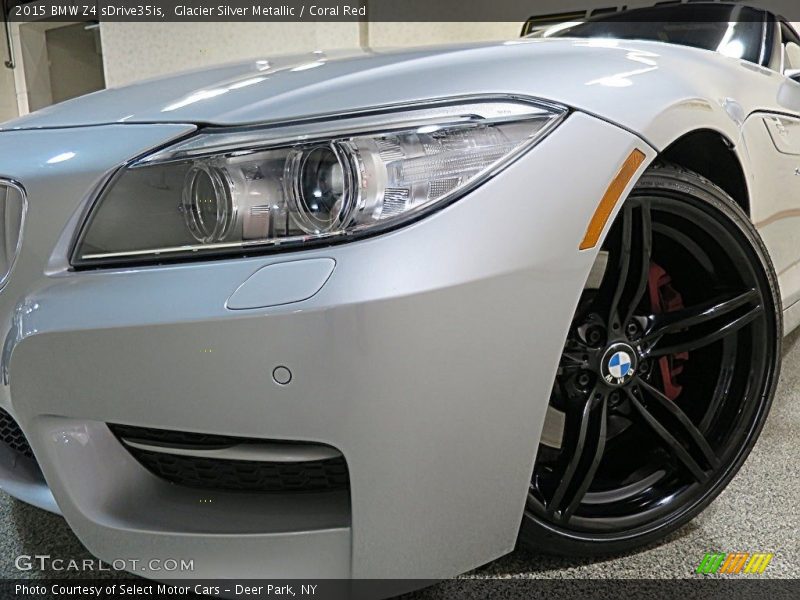 Glacier Silver Metallic / Coral Red 2015 BMW Z4 sDrive35is