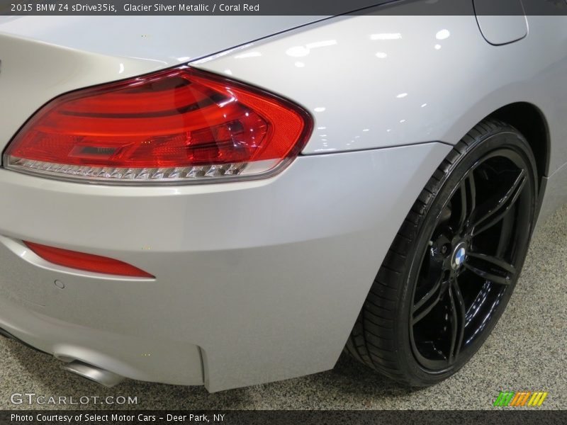 Glacier Silver Metallic / Coral Red 2015 BMW Z4 sDrive35is