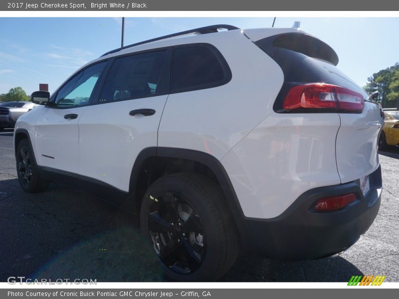 Bright White / Black 2017 Jeep Cherokee Sport