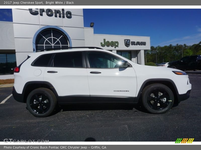 Bright White / Black 2017 Jeep Cherokee Sport