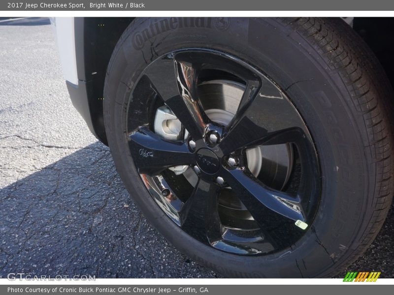 Bright White / Black 2017 Jeep Cherokee Sport