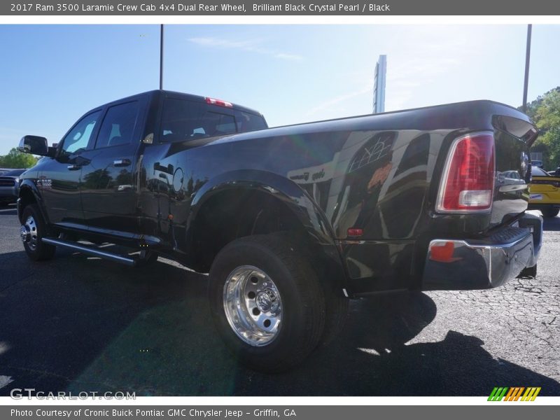 Brilliant Black Crystal Pearl / Black 2017 Ram 3500 Laramie Crew Cab 4x4 Dual Rear Wheel
