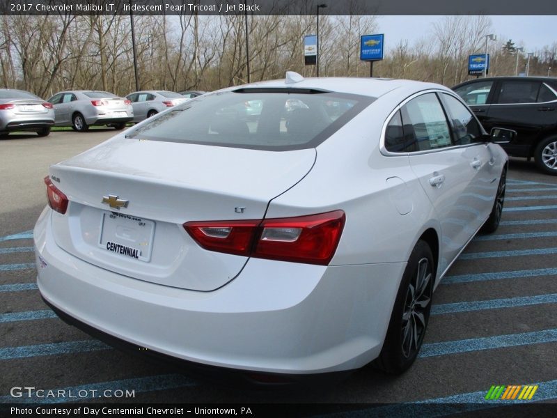 Iridescent Pearl Tricoat / Jet Black 2017 Chevrolet Malibu LT
