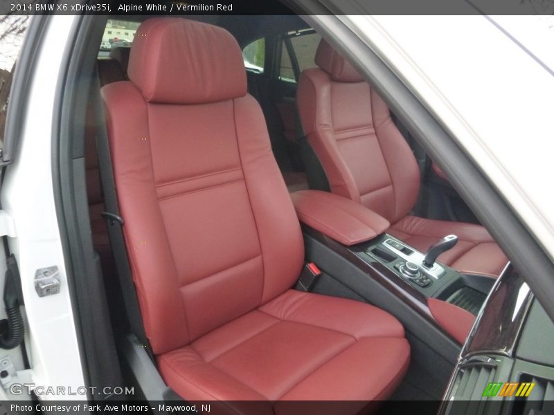 Alpine White / Vermilion Red 2014 BMW X6 xDrive35i