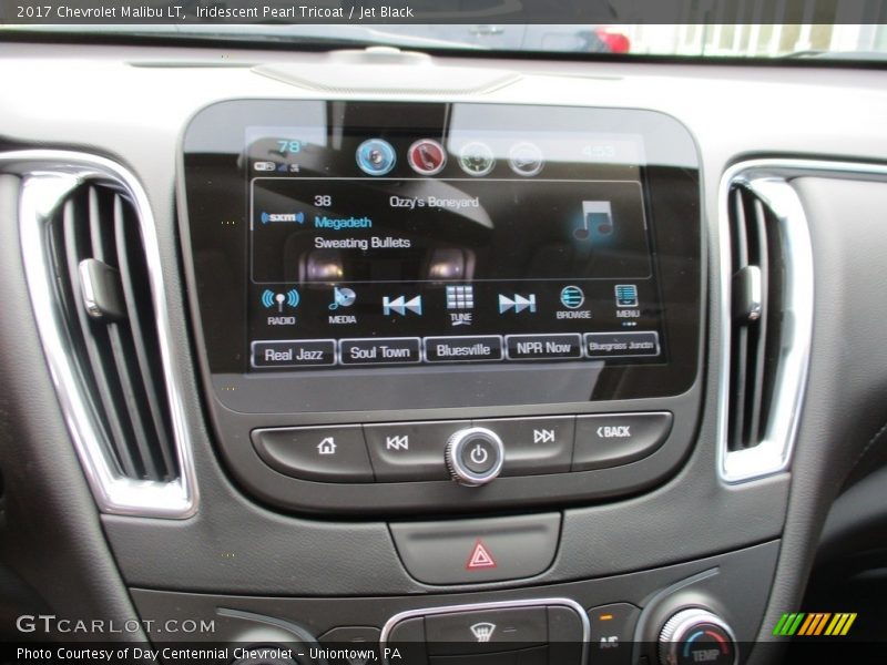 Iridescent Pearl Tricoat / Jet Black 2017 Chevrolet Malibu LT