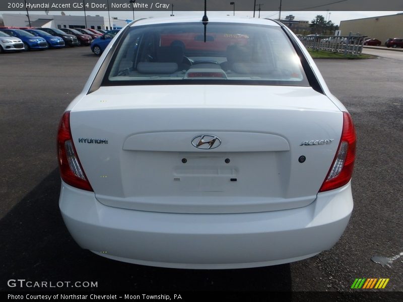 Nordic White / Gray 2009 Hyundai Accent GLS 4 Door