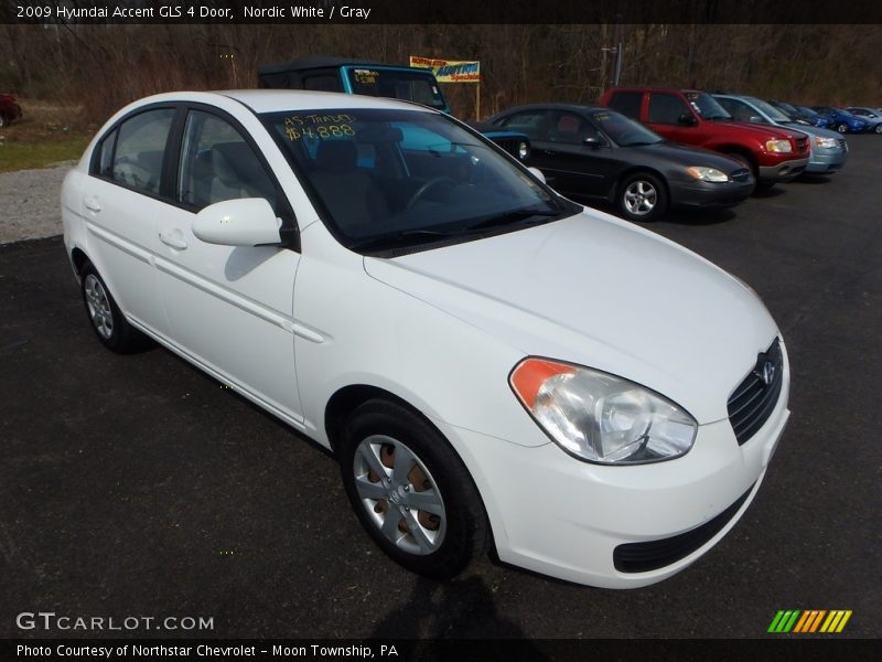 Nordic White / Gray 2009 Hyundai Accent GLS 4 Door