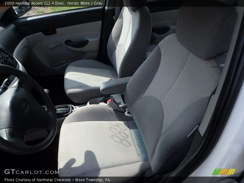 Nordic White / Gray 2009 Hyundai Accent GLS 4 Door