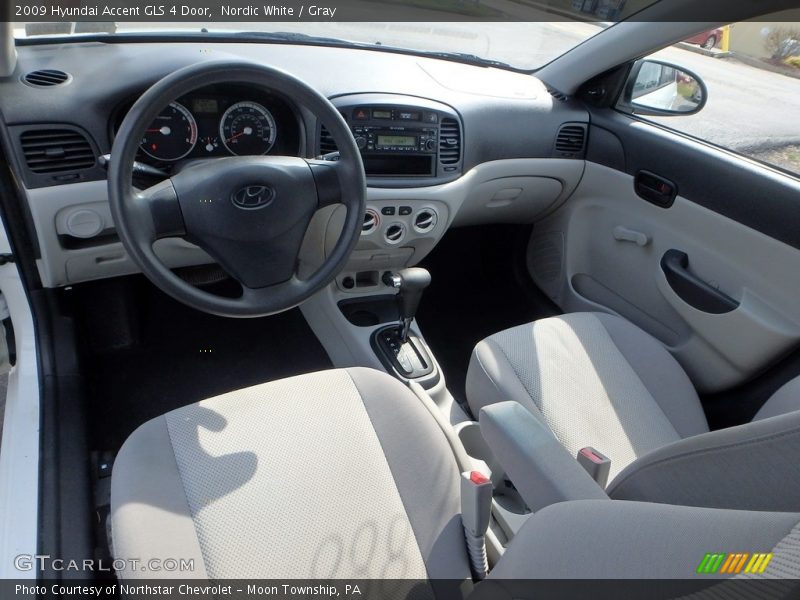 Nordic White / Gray 2009 Hyundai Accent GLS 4 Door