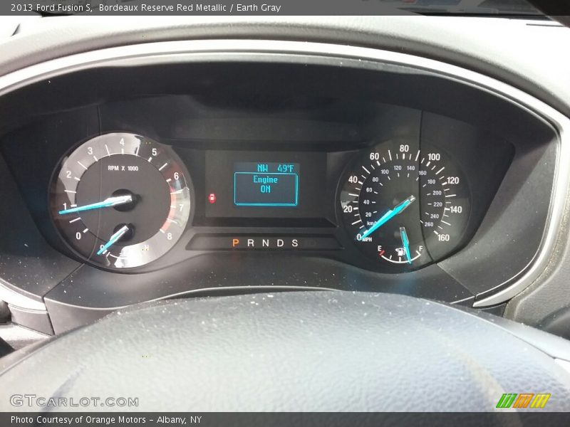 Bordeaux Reserve Red Metallic / Earth Gray 2013 Ford Fusion S