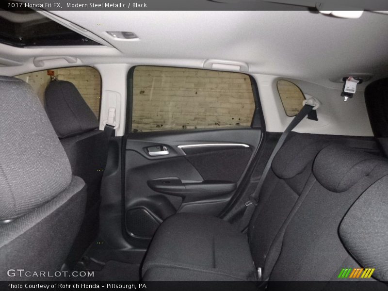 Modern Steel Metallic / Black 2017 Honda Fit EX