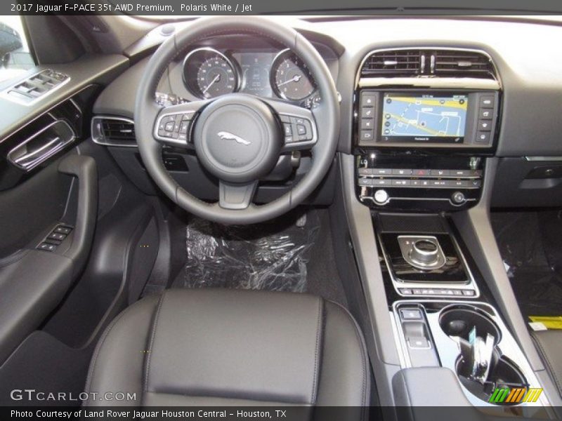 Polaris White / Jet 2017 Jaguar F-PACE 35t AWD Premium