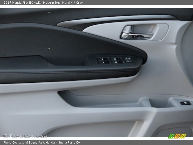Modern Steel Metallic / Gray 2017 Honda Pilot EX AWD