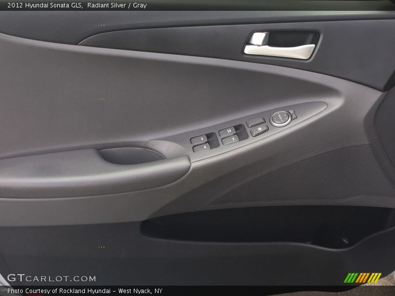 Radiant Silver / Gray 2012 Hyundai Sonata GLS
