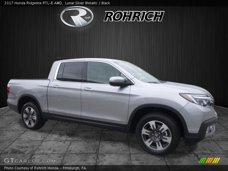 Lunar Silver Metallic / Black 2017 Honda Ridgeline RTL-E AWD