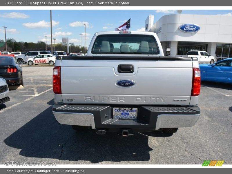 Ingot Silver Metallic / Steel 2016 Ford F250 Super Duty XL Crew Cab 4x4