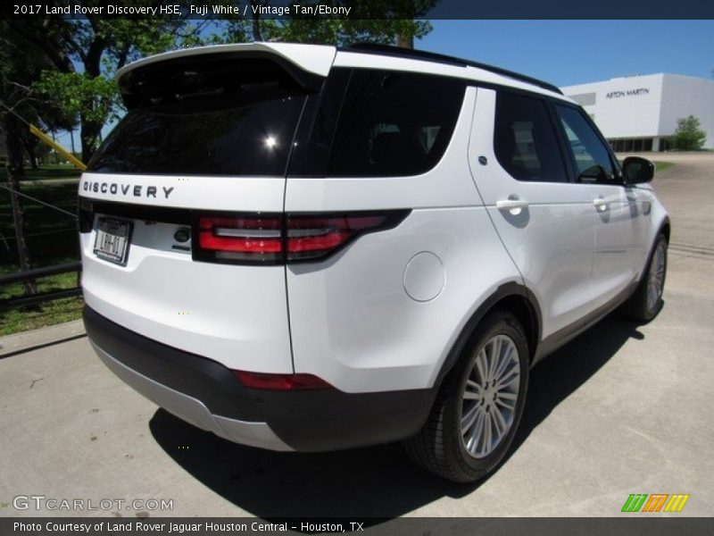 Fuji White / Vintage Tan/Ebony 2017 Land Rover Discovery HSE