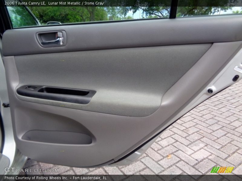 Lunar Mist Metallic / Stone Gray 2006 Toyota Camry LE