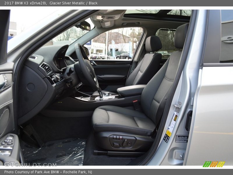 Glacier Silver Metallic / Black 2017 BMW X3 xDrive28i