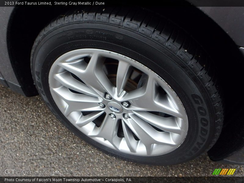 Sterling Gray Metallic / Dune 2013 Ford Taurus Limited