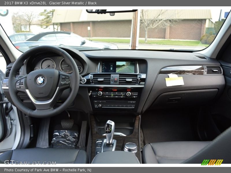 Glacier Silver Metallic / Black 2017 BMW X3 xDrive28i