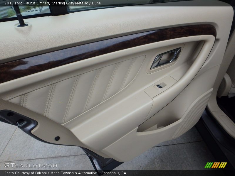 Sterling Gray Metallic / Dune 2013 Ford Taurus Limited