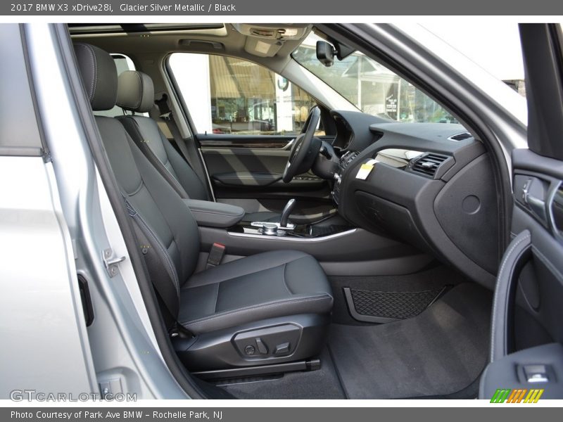 Glacier Silver Metallic / Black 2017 BMW X3 xDrive28i