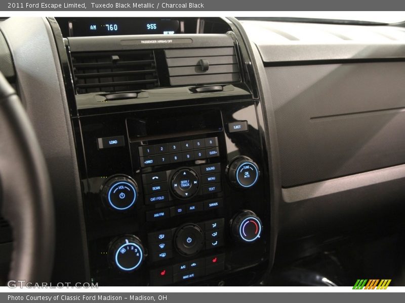 Tuxedo Black Metallic / Charcoal Black 2011 Ford Escape Limited