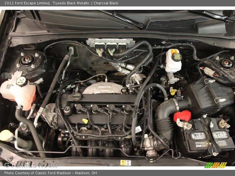 Tuxedo Black Metallic / Charcoal Black 2011 Ford Escape Limited