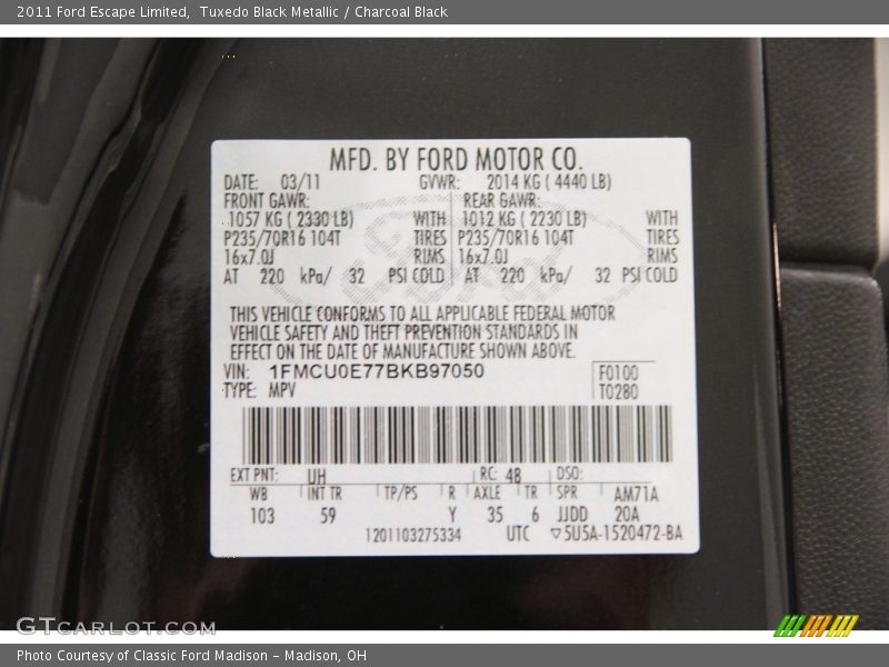 Tuxedo Black Metallic / Charcoal Black 2011 Ford Escape Limited