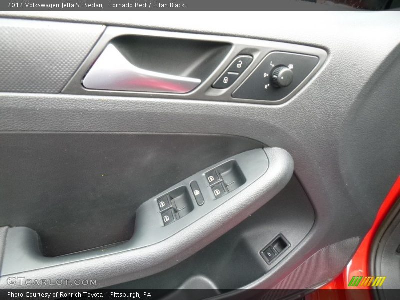 Tornado Red / Titan Black 2012 Volkswagen Jetta SE Sedan