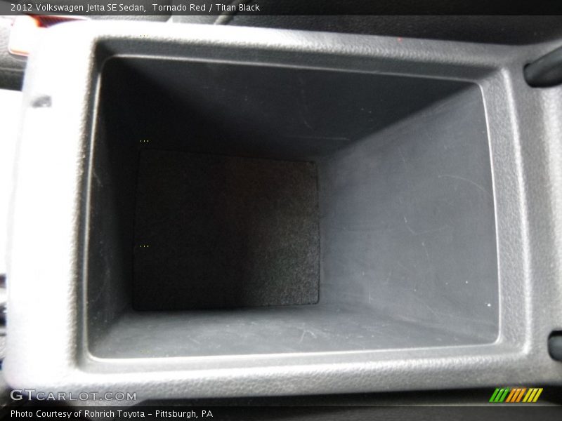 Tornado Red / Titan Black 2012 Volkswagen Jetta SE Sedan