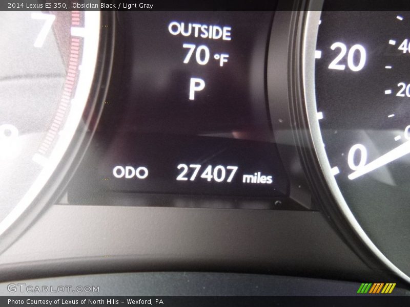 Obsidian Black / Light Gray 2014 Lexus ES 350