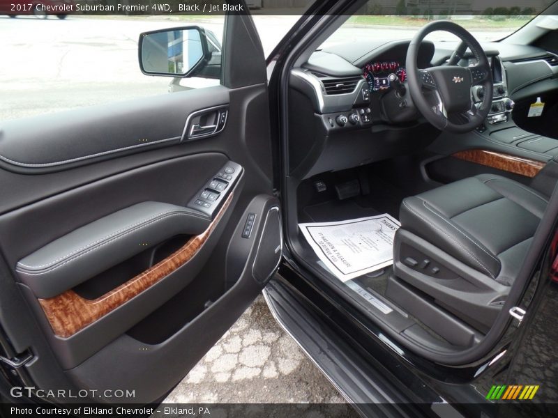 Black / Jet Black 2017 Chevrolet Suburban Premier 4WD