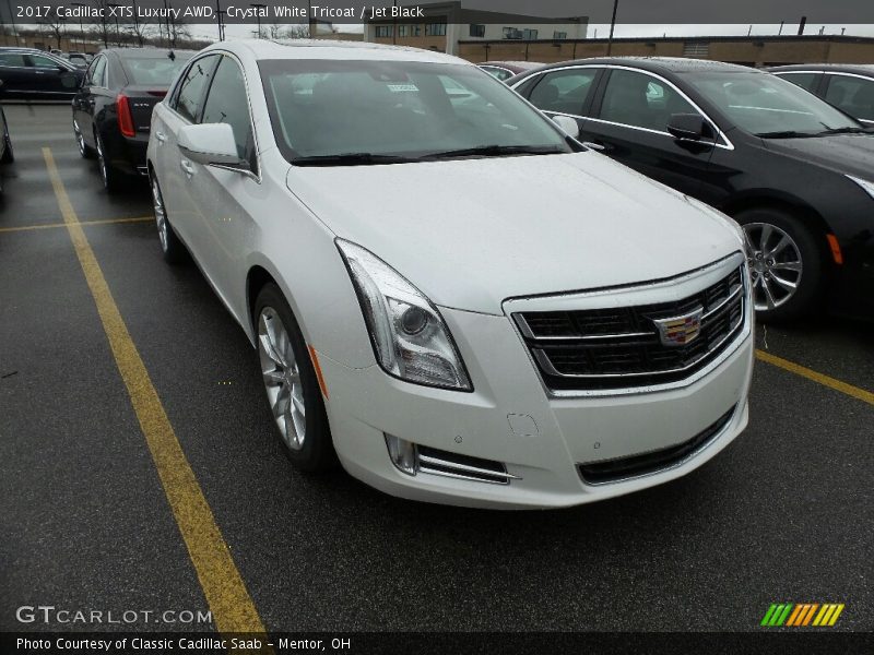 Crystal White Tricoat / Jet Black 2017 Cadillac XTS Luxury AWD