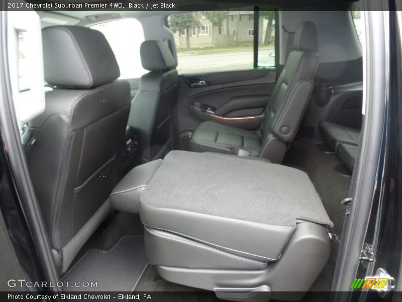 Black / Jet Black 2017 Chevrolet Suburban Premier 4WD