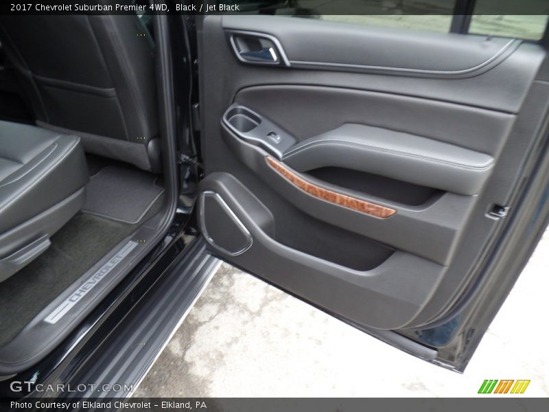 Black / Jet Black 2017 Chevrolet Suburban Premier 4WD