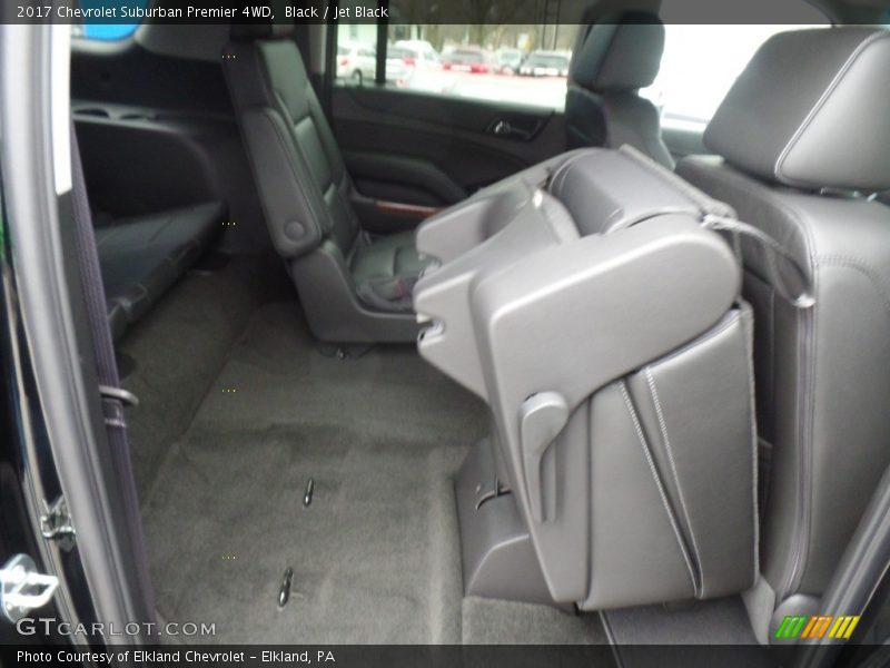 Black / Jet Black 2017 Chevrolet Suburban Premier 4WD