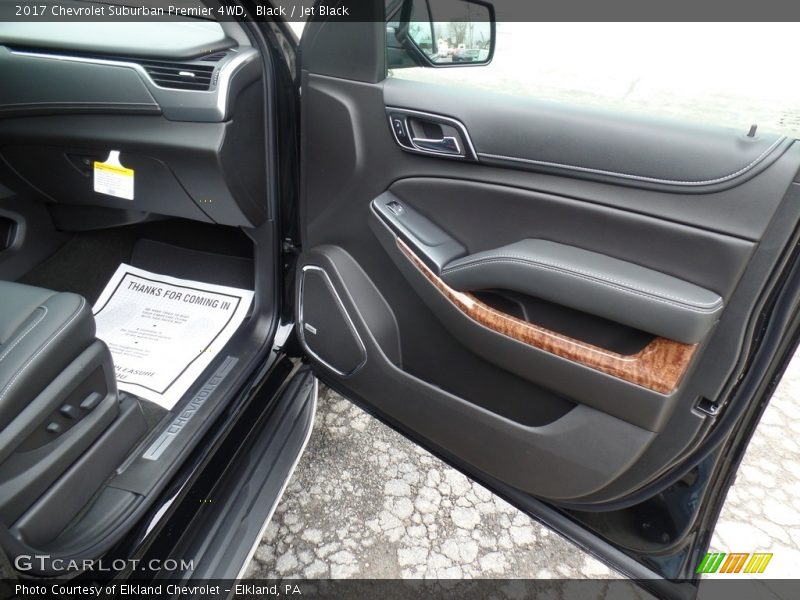 Black / Jet Black 2017 Chevrolet Suburban Premier 4WD