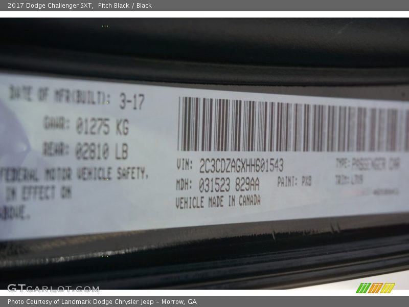 Pitch Black / Black 2017 Dodge Challenger SXT