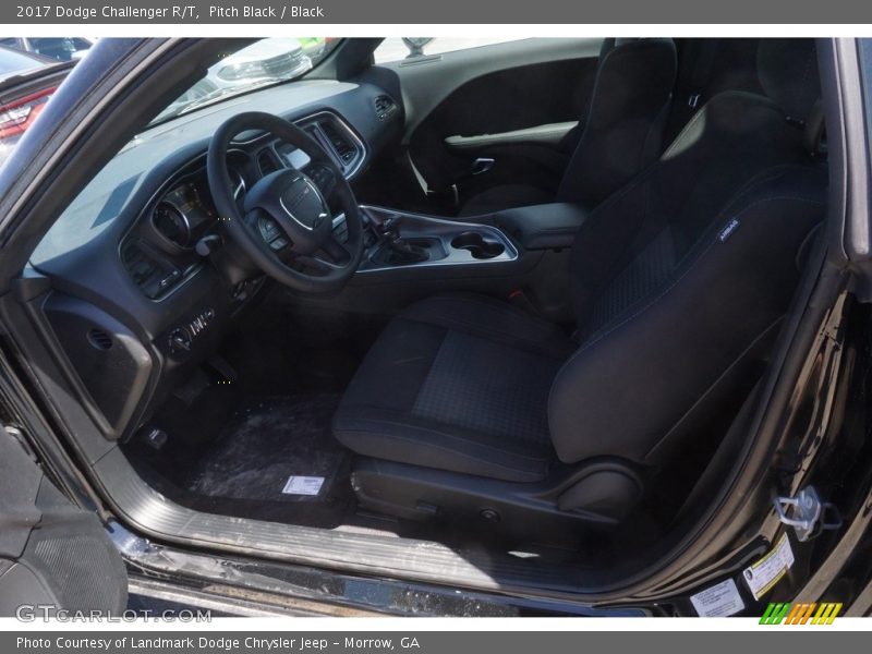 Pitch Black / Black 2017 Dodge Challenger R/T