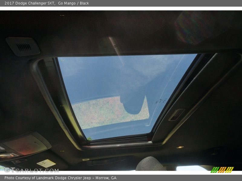 Go Mango / Black 2017 Dodge Challenger SXT