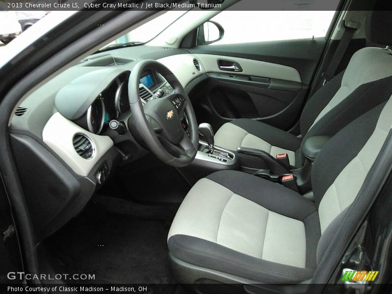 Cyber Gray Metallic / Jet Black/Medium Titanium 2013 Chevrolet Cruze LS