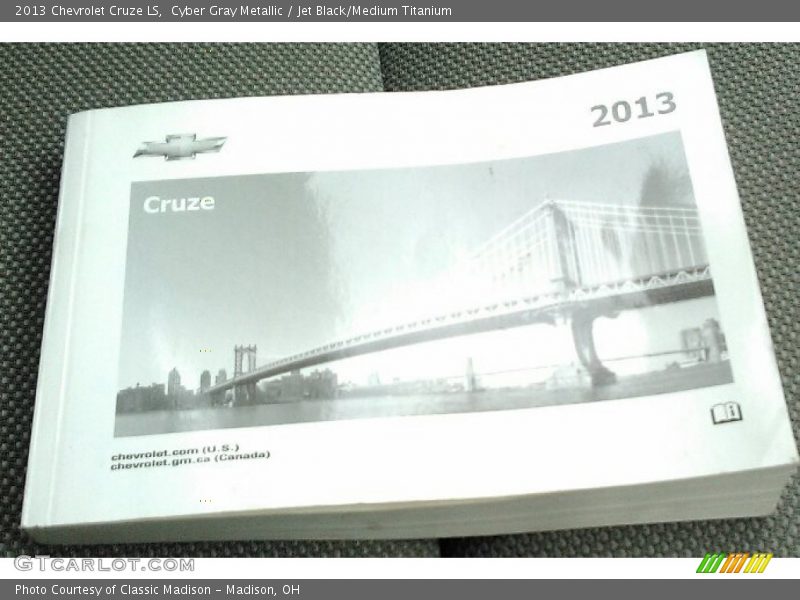 Cyber Gray Metallic / Jet Black/Medium Titanium 2013 Chevrolet Cruze LS