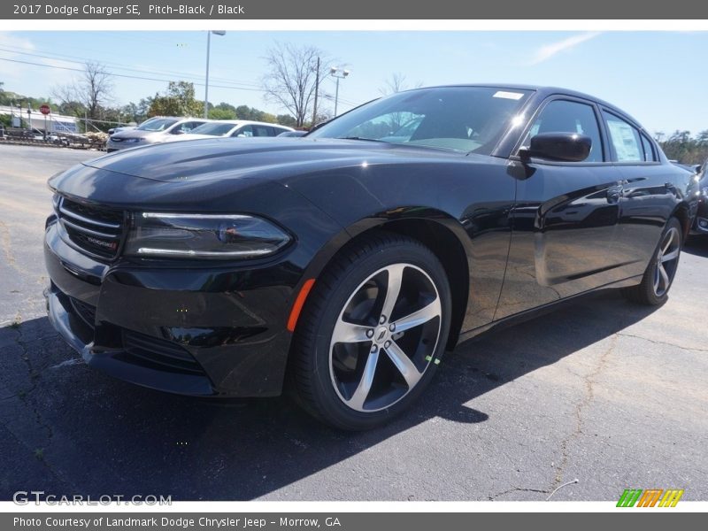 Pitch-Black / Black 2017 Dodge Charger SE