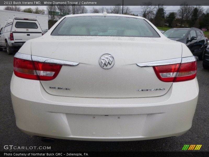 White Diamond Tricoat / Cashmere 2013 Buick Verano FWD