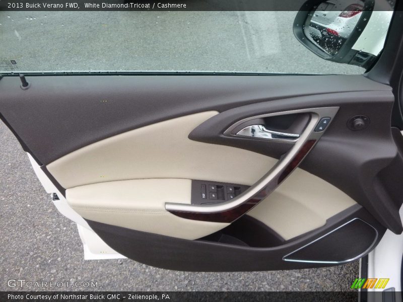 White Diamond Tricoat / Cashmere 2013 Buick Verano FWD